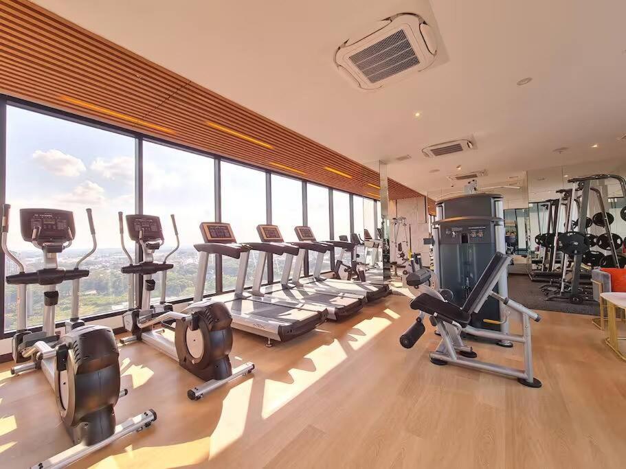 צ'יאנג מאי Astra Sky River High Floor,3 Bedrooms 97㎡ 山景房带浴缸 מראה חיצוני תמונה